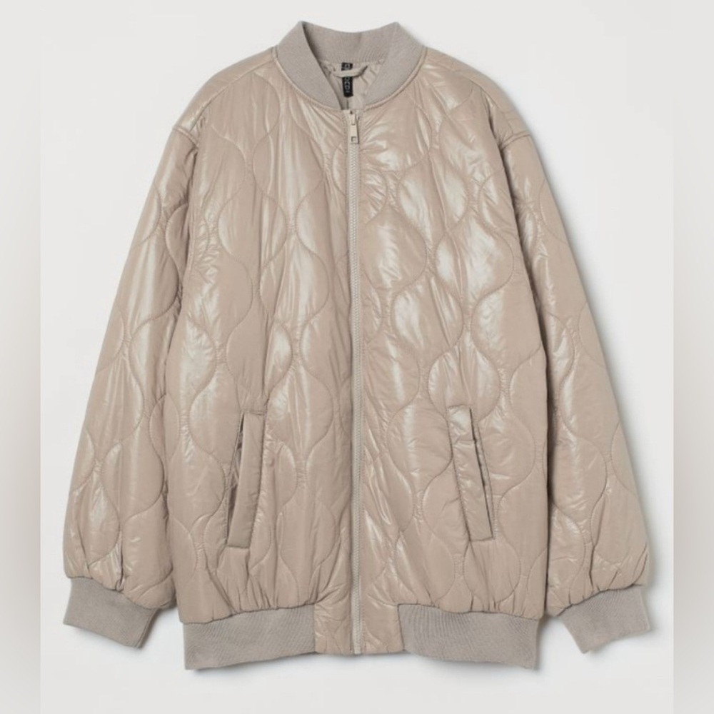 H&M oversized quilted bomber jacket women’s XL